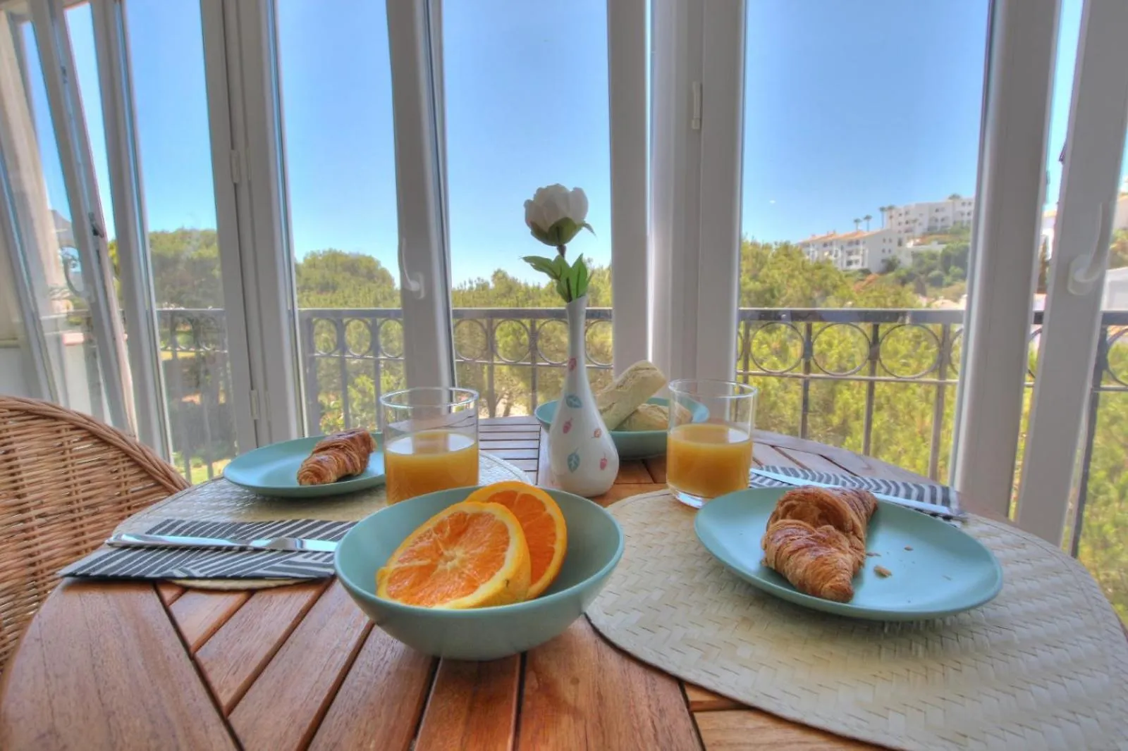 Apartment 18 Monte B, Miraflores, 2 Pools, Peaceful Views La Cala De Mijas